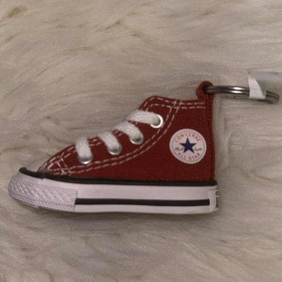 CONVERSE Chuck Taylor All Star Keychain Brown NWT - Picture 2 of 9